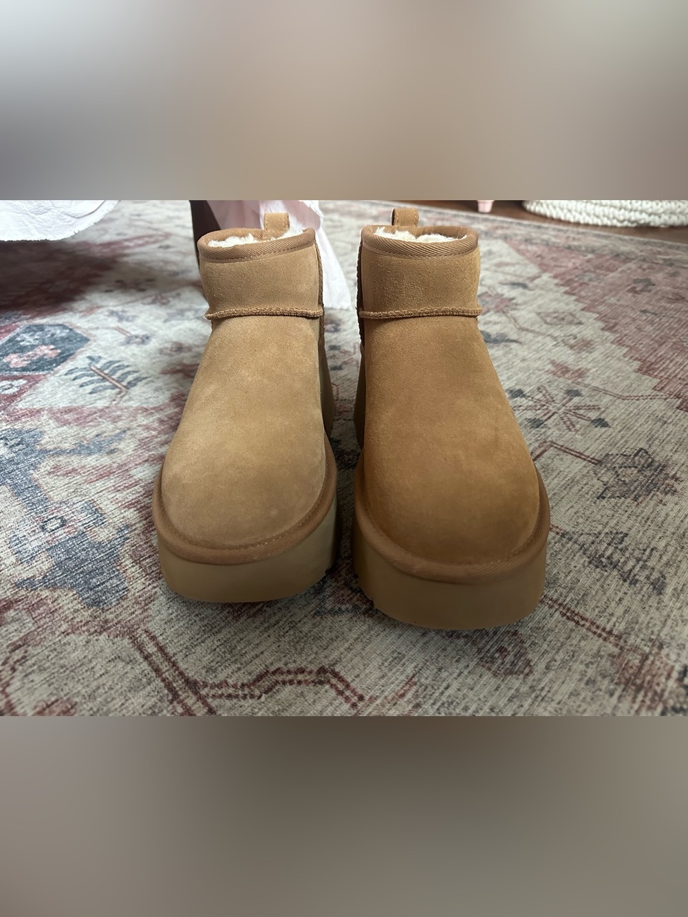 UGG Classic Ultra Mini Platform Boots - Chestnut - Size US 7 - Picture 2 of 9
